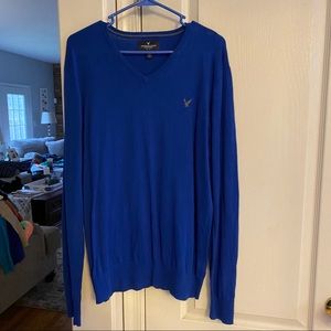 American Eagle V-Neck Long Sleeve